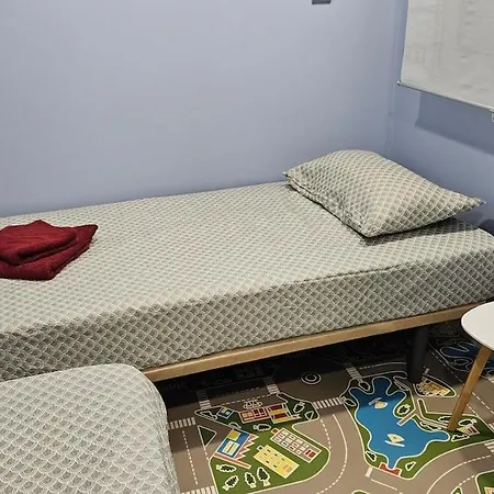 Playa Poniente Con Parking Incluido