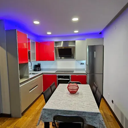 Apartmán Playa Poniente Con Parking Incluido *