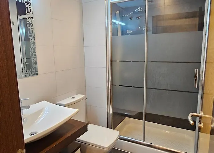 Playa Poniente Con Parking Incluido Gijón