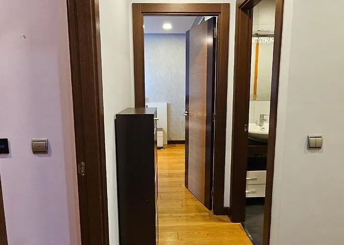 Playa Poniente Con Parking Incluido Apartment Gijon