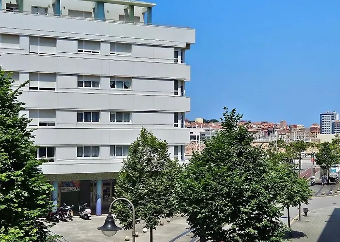 Playa Poniente Con Parking Incluido Lejlighed Gijón