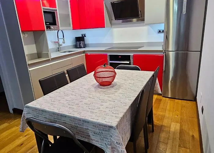 Playa Poniente Con Parking Incluido * Gijón